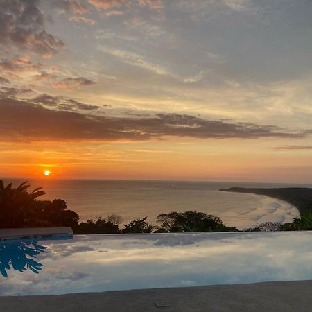 Ballena Paraiso Lodge 우비타 외부 사진
