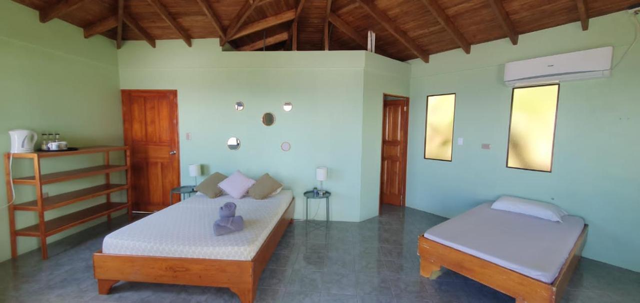 Ballena Paraiso Lodge 우비타 외부 사진