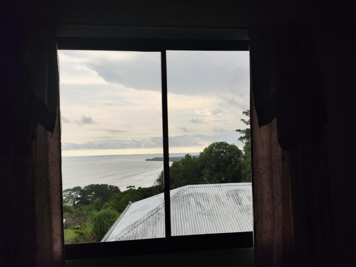 Ballena Paraiso Lodge 우비타 외부 사진
