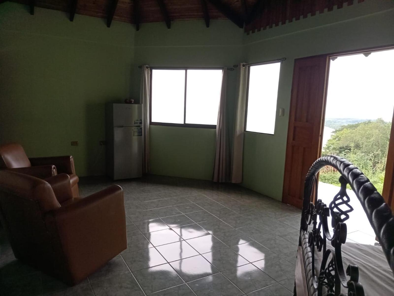 Ballena Paraiso Lodge 우비타 외부 사진